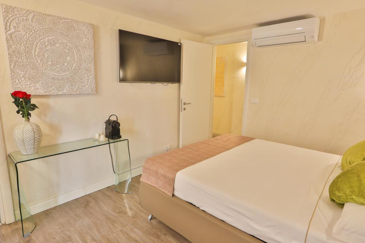 Grottini Luxury Suites ~ Pantheon Rom Exterior foto