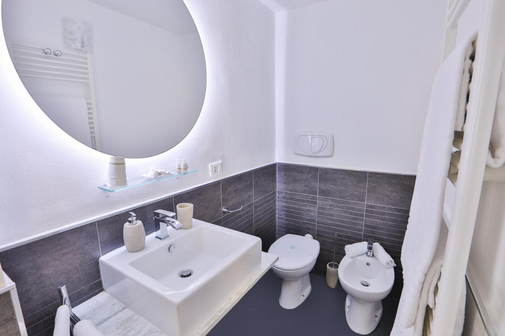 Grottini Luxury Suites ~ Pantheon Rom Zimmer foto